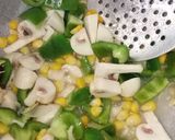 A picture of step 10 of Methi malai cheesy pasta.