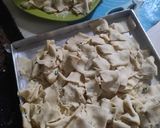 Foto langkah ke 4 dari resep Kripik bawang renyah dn simple.