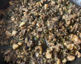 Foto del paso 4 de la receta: Champiñones 🍄 rellenos de verduras 🍅