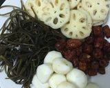 Hình bước làm 1 của món Chè Sâm Bổ Lượng