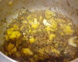 A picture of step 4 of Keema ghobi.