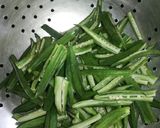 करारी भिंडी (Karari bhindi recipe in Hindi) रेसिपी चरण 1 फोटो