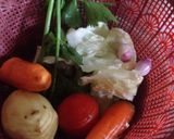 Foto langkah ke 1 dari resep Sop Sayur dan Makaroni Sederhana #SeninSemangat.