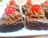 Foto del paso 6 de la receta: Brownie con cerezas 🍒
