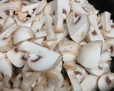 Foto del paso 1 de la receta: Champiñones al ajillo