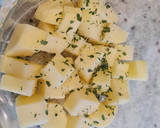 Foto del paso 3 de la receta: Lomos de merluza con guarnición de patatas