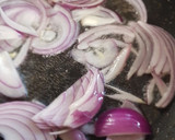 A picture of step 3 of Squid Sambal.