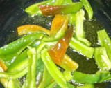 Foto del paso 3 de la receta: Conejo con tomate y pimientos