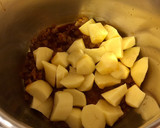 Foto del paso 8 de la receta: Patatas guisadas con bacalao y almejas