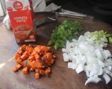 Foto del paso 8 de la receta Macarrones de guisantes con atún y verduras
