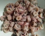 Foto langkah ke 1 dari resep Tumis cumi tempe asin.