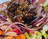 Foto del paso 8 de la receta Poke-bowl de pollo marinado con soja