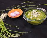 A picture of step 11 of Lilva Tuvar in green garlic gravy.