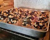 Gambar langkah 5 resipi Mini Chocolate Muffin.