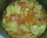 A picture of step 3 of Aloo ki tarkari.