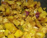 आलू सोयाबीन की सब्जी (aloo soyabeen ki sabzi recipe in Hindi) रेसिपी चरण 5 फोटो