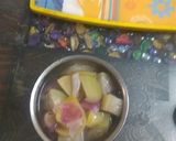 A picture of step 2 of Bottle gourd soup.