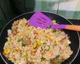 Foto langkah ke 3 dari resep Nasi Goreng Hongkong.