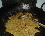 A picture of step 4 of Hari mich ka qeema.