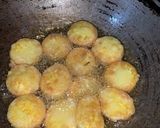 Foto langkah ke 3 dari resep Tumis Tofu dan Bakso Seafood.