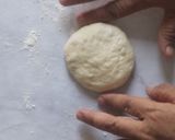 Foto langkah ke 4 dari resep English Muffin - No oven, less egg. Vegetarian friendly.
