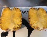 Une image de l'étape 1 de Salade d ananas à l orange et mûres du jardin.
