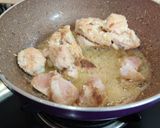 A picture of step 3 of Stir Fry Pepper Chicken.