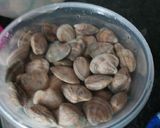 Foto del paso 1 de la receta: Congelar almejas y se abran a la hora de cocinar