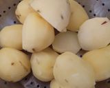 A picture of step 1 of Punjabi Dum Aloo.