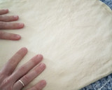 Foto del paso 7 de la receta: Pan de Aceite y Escamas de Sal de Pimentón de la Vera
