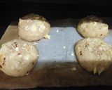 A picture of step 5 of Oats and wheat flour Mini Burgar bun with stuffed vegitables.