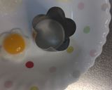A picture of step 2 of ★Kawaii (lovely) flower decoration of quail eggs★.