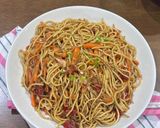 Foto langkah ke 4 dari resep Mie Goreng Sayur Sambal Teri.