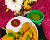 A picture of step 2 of Mirapakaya Bajji (Mirchi pakoda /chilli bajji).