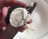 A picture of step 1 of Coffee Oreolicious.