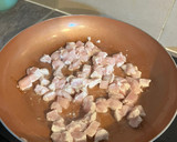 Foto del paso 1 de la receta: Pasta con pollo y verduritas🍗🍅🧅