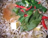 Foto langkah ke 3 dari resep Sayur Tahu Taoge Praktis.