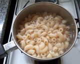 Foto del paso 1 de la receta: Fideos con crema de curry con pollo