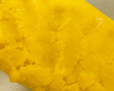 A picture of step 4 of Dates biscuits.