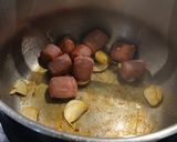 Foto del paso 4 de la receta: Fritada con Espárragos, Longaniza y Huevo Duro