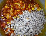 A picture of step 2 of Beans porridge.