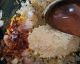 A picture of step 1 of Onion dry besan vegetable.