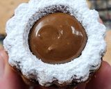Foto del paso 10 de la receta: 🫖 Galletitas rellenas con dulce de leche o dulce de frambuesa 🫖Masa de mantequilla de maní al cacao