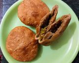 आलू खस्ता पूरी (aloo khasta poori recipe in Hindi) रेसिपी चरण 4 फोटो