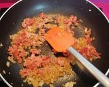 Foto del paso 4 de la receta: Medallones de solomillo con queso y salsa caucha
