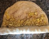 Foto del paso 4 de la receta: Rollos de manzana y canela en muffinera😋😋