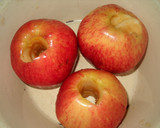 Foto del paso 4 de la receta: Manzanas al horno rellenas con avena y pasas de uva