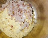 A picture of step 2 of Besan toast.
