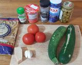 Tejszínes-cukkinis tészta olívabogyóval recept fázis 1 fotója