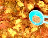 A picture of step 3 of Prawns with dry fenugreek leaves.